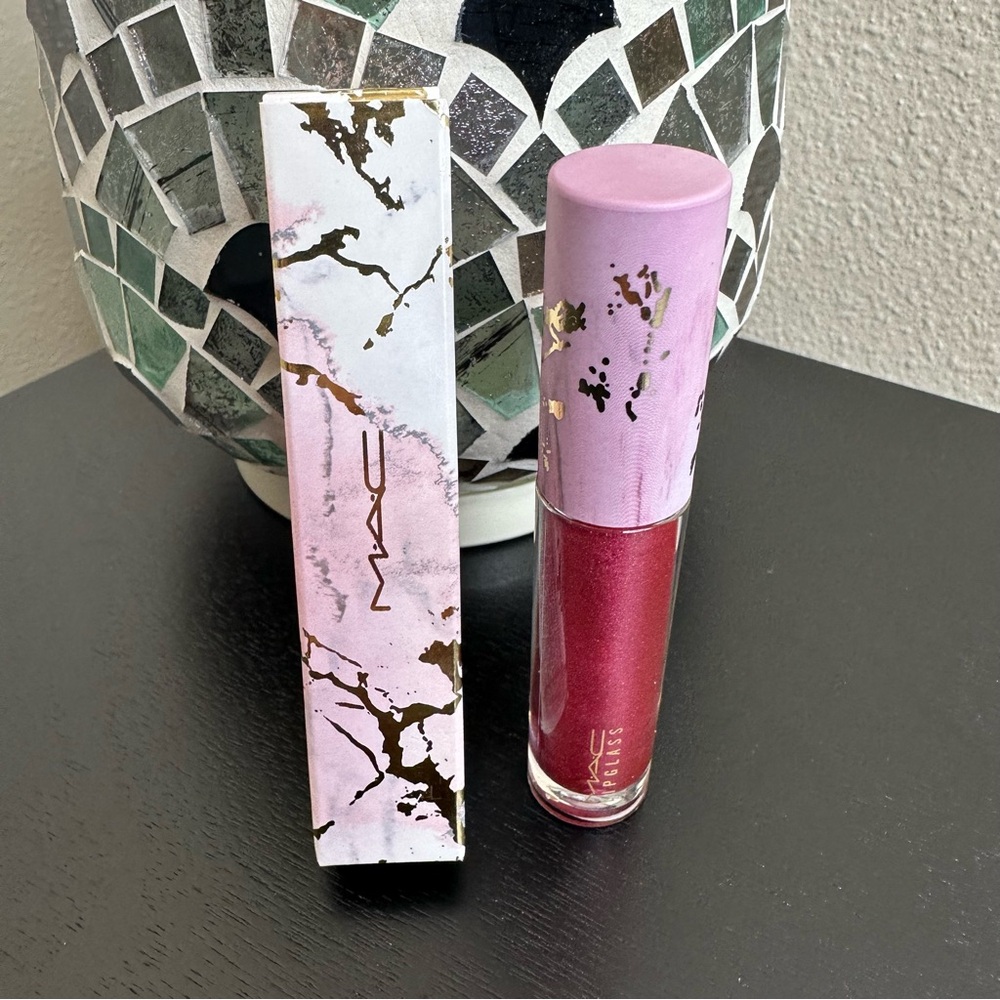 NWOT MAC Make Me Mercurial Electric Wonder Collection Lipglass